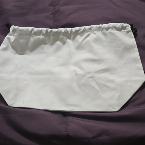 CHANEL White Dust Bag with Black Drawstring - Picture 2 of 5